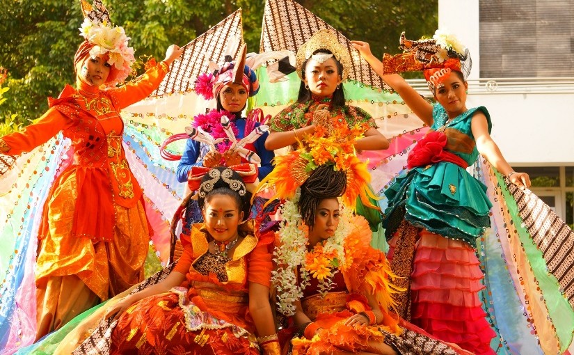 Tim Karnaval UNY Raih Juara World Costume Festival di Filipina